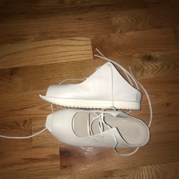 Never worn free people slide ons - Picture 4 of 5